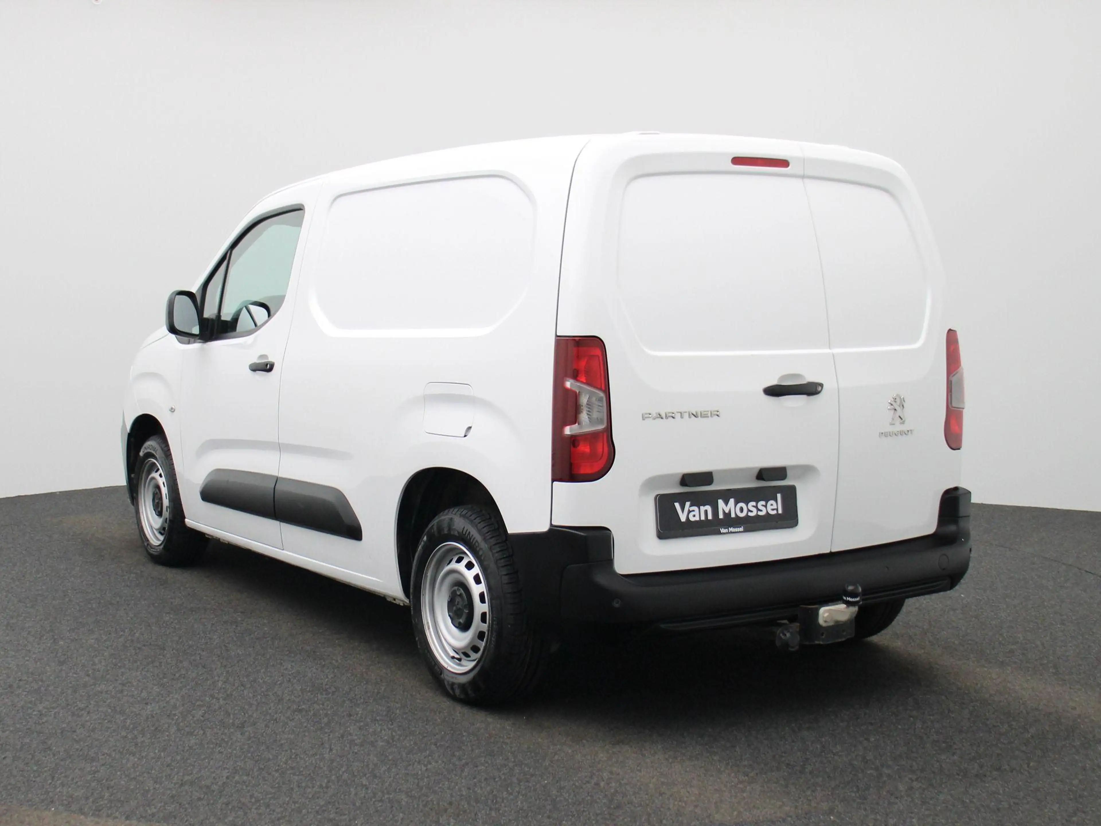 Peugeot Partner 1.5 BlueHDi L1 Light 75kW | PDC A | Bluetooth | Cr — photo 2