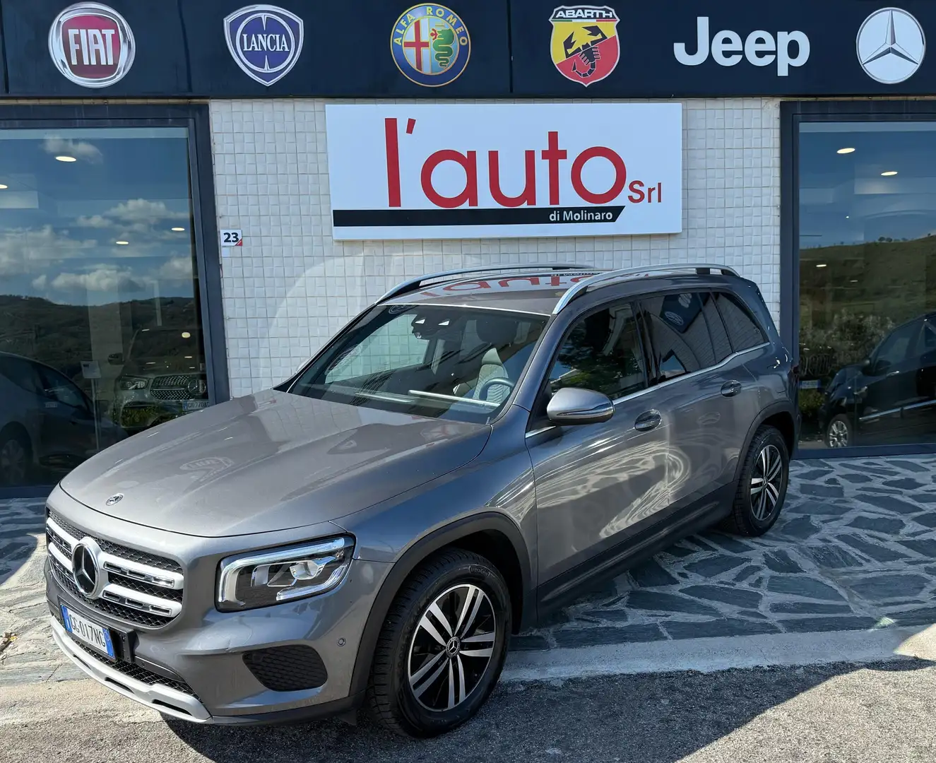 Mercedes-Benz GLB 200 GLB 200 d auto IMPECCABILE ! Grey - 1