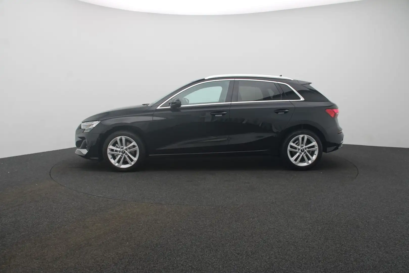 Audi A3 Sportback 30 TFSI . Virt.Cockpit LED Navi Noir - 2