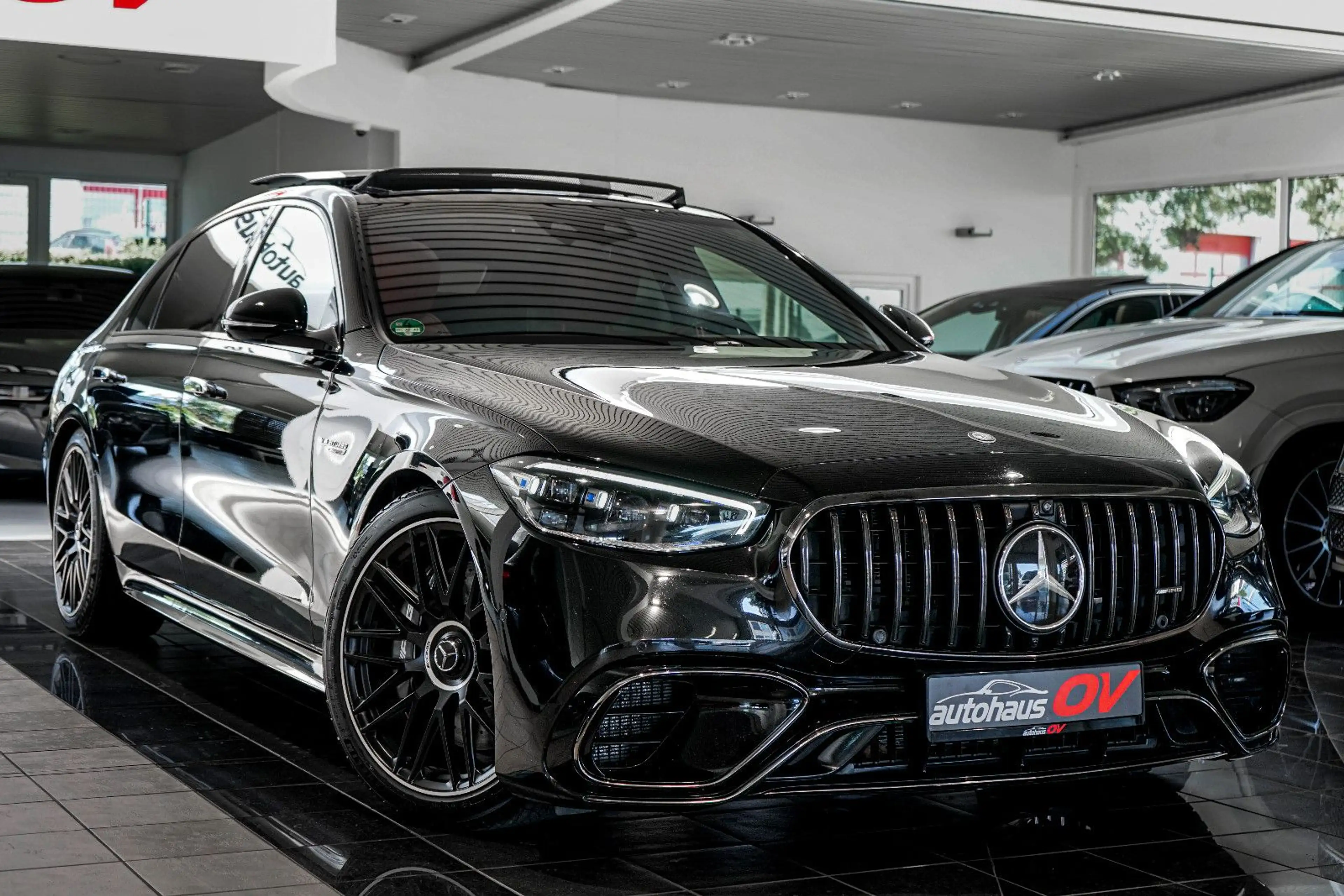 Mercedes-Benz S 63 AMG e Lang*Designo*3xTV*ACC*4x Massage*Pano* — photo 7