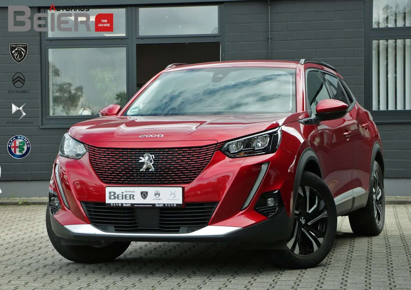 Second hand Peugeot E-2008 Allure