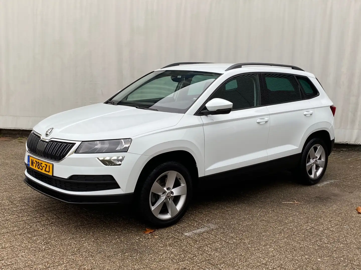 Skoda Karoq 1.0 TSI Style Automaat Blanc - 2