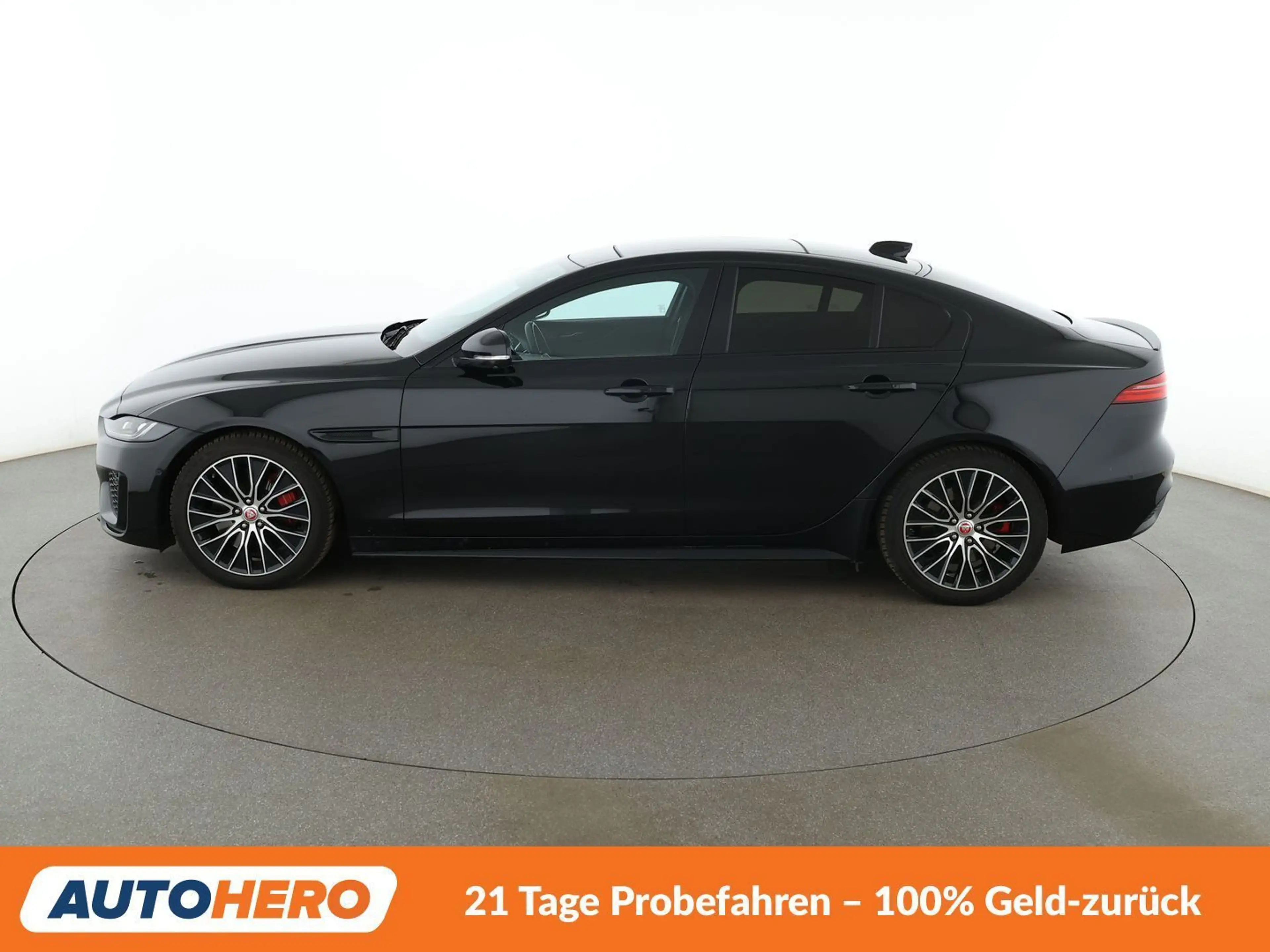 Jaguar XE 25t R-Dynamic SE Aut.*NAVI*360CAM*ACC*LED* — photo 3