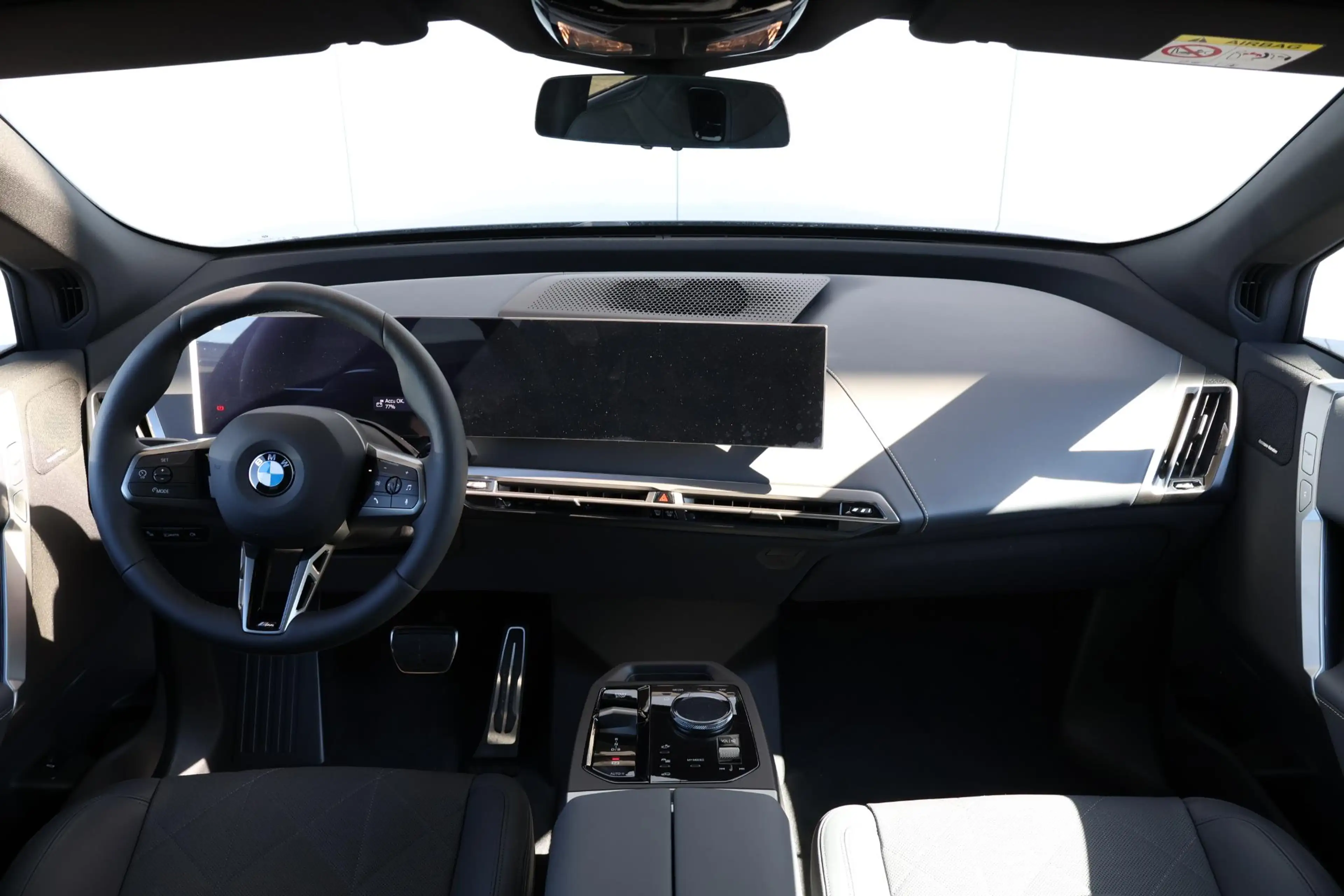 BMW iX xDrive60 | M Sportpakket Pro | Comfort Pack | Inno — photo 12