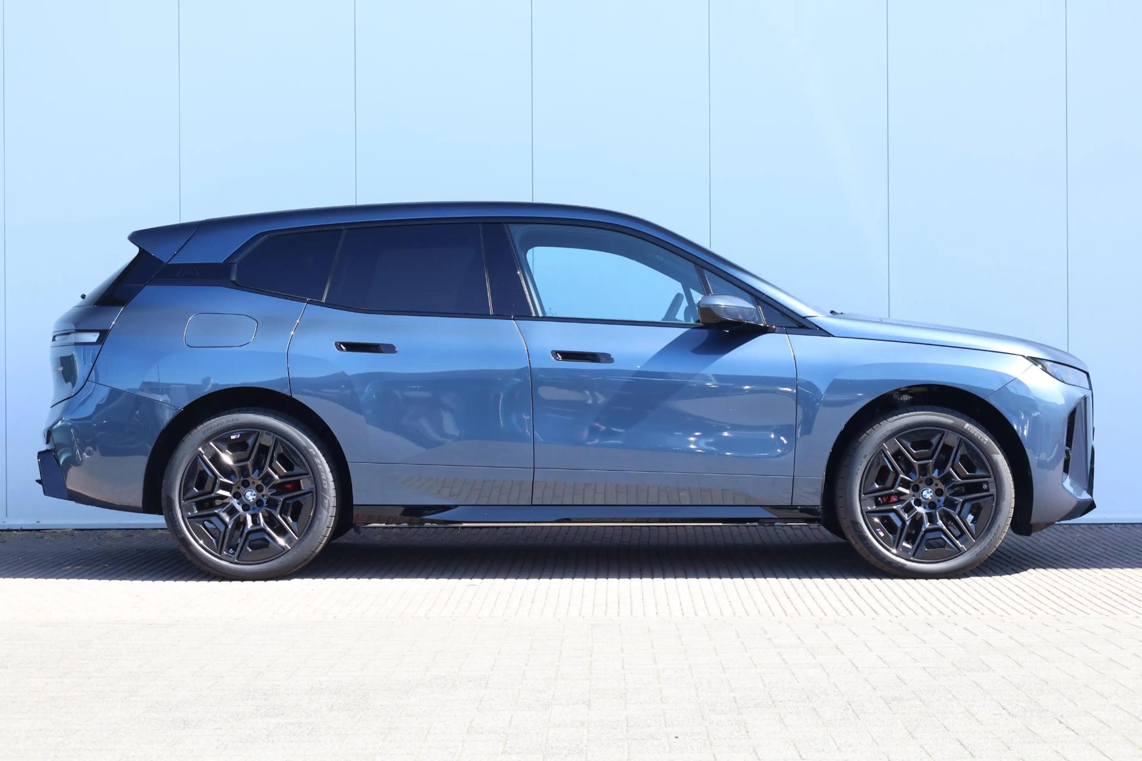 BMW iX xDrive60 | M Sportpakket Pro | Comfort Pack | Inno — photo 5