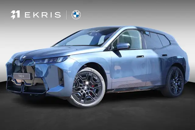 BMW iX