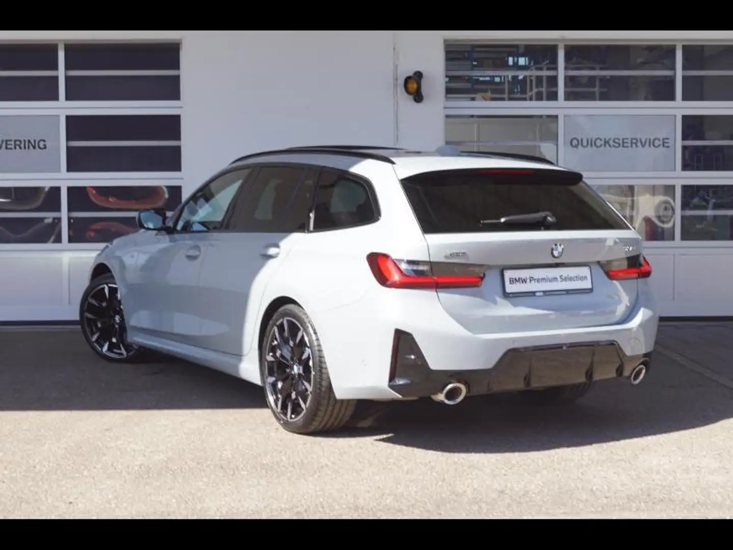 BMW 330 X-DRIVE - M SPORT - PANO-DAK Grijs - 2