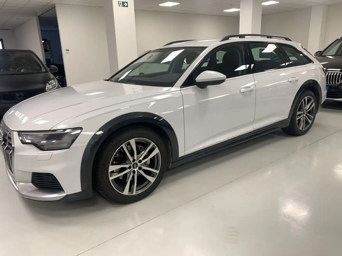 Audi A6 allroad A6 V 2019 Allroad Diesel 40 2.0 tdi mhev 12V Evol Bianco - 2