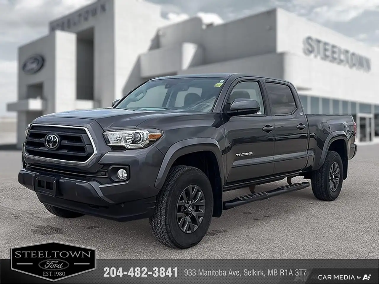 Toyota Tacoma снимка Toyota Tacoma