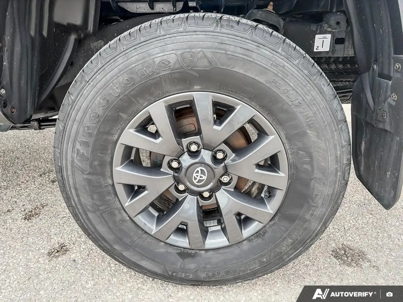 Toyota Tacoma снимка Toyota Tacoma