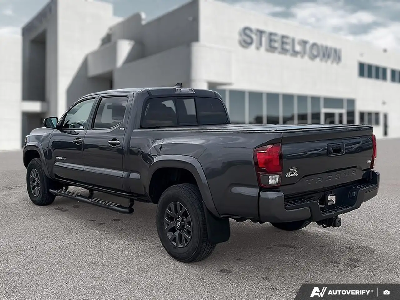 Toyota Tacoma снимка Toyota Tacoma