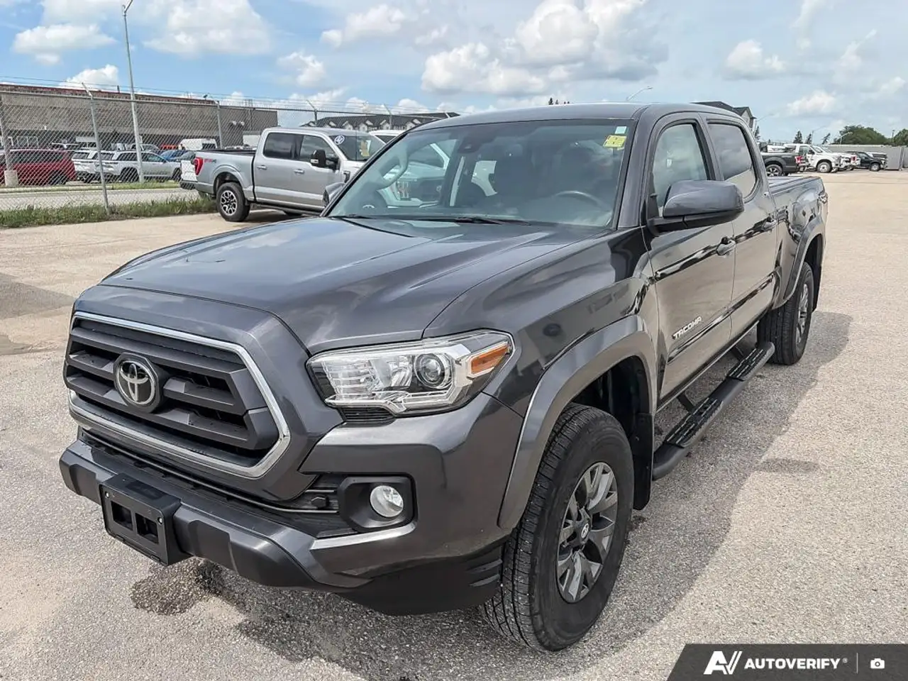 Toyota Tacoma снимка Toyota Tacoma