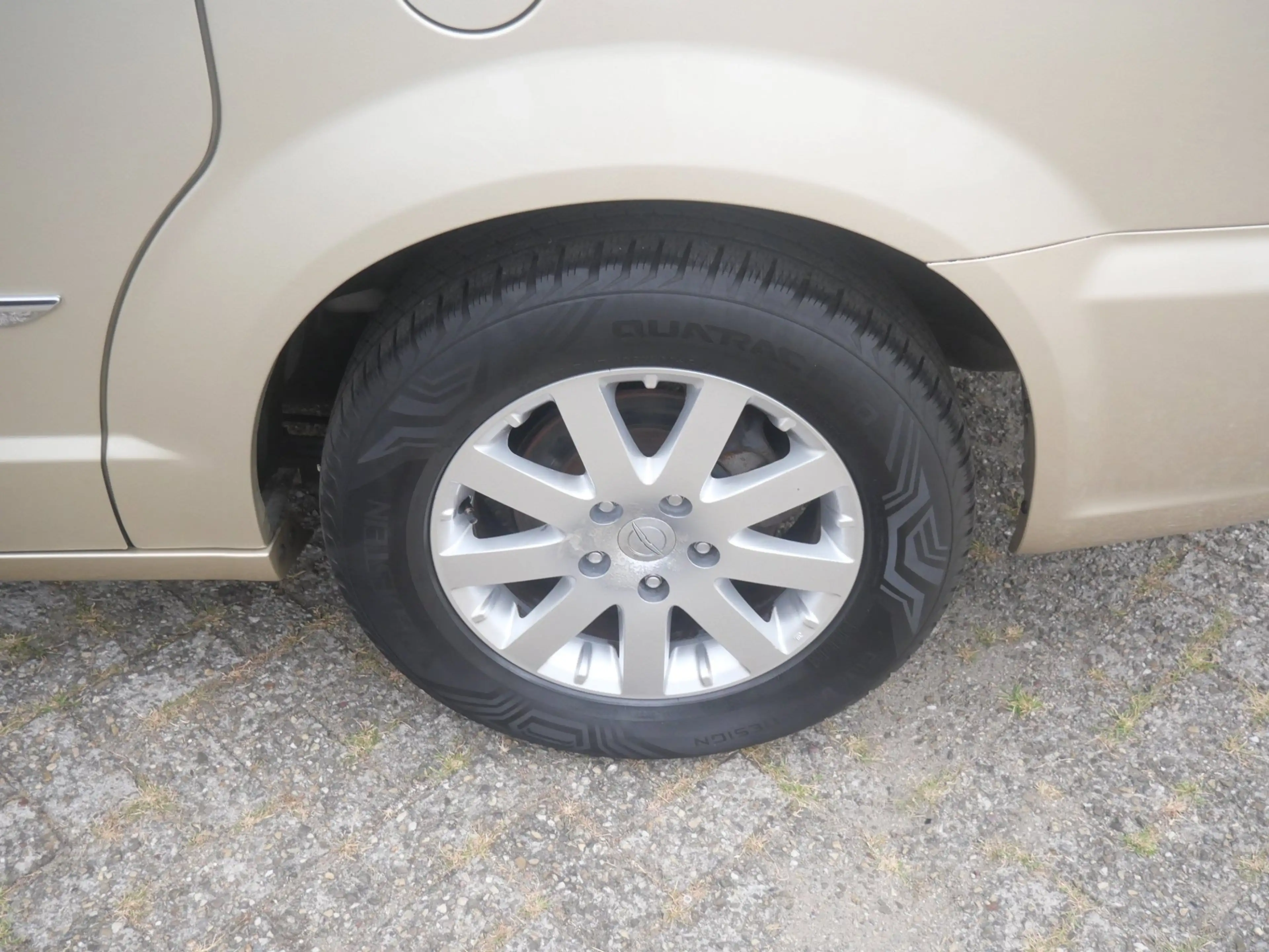 Chrysler Town & Country 3.6 V6 Stow and Go 7 personen — photo 15