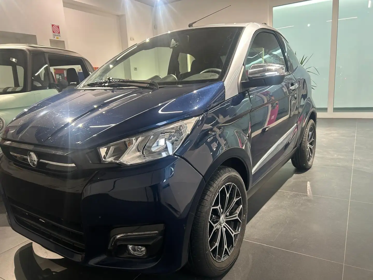 Aixam Coupe E COUPE' Bleu - 2