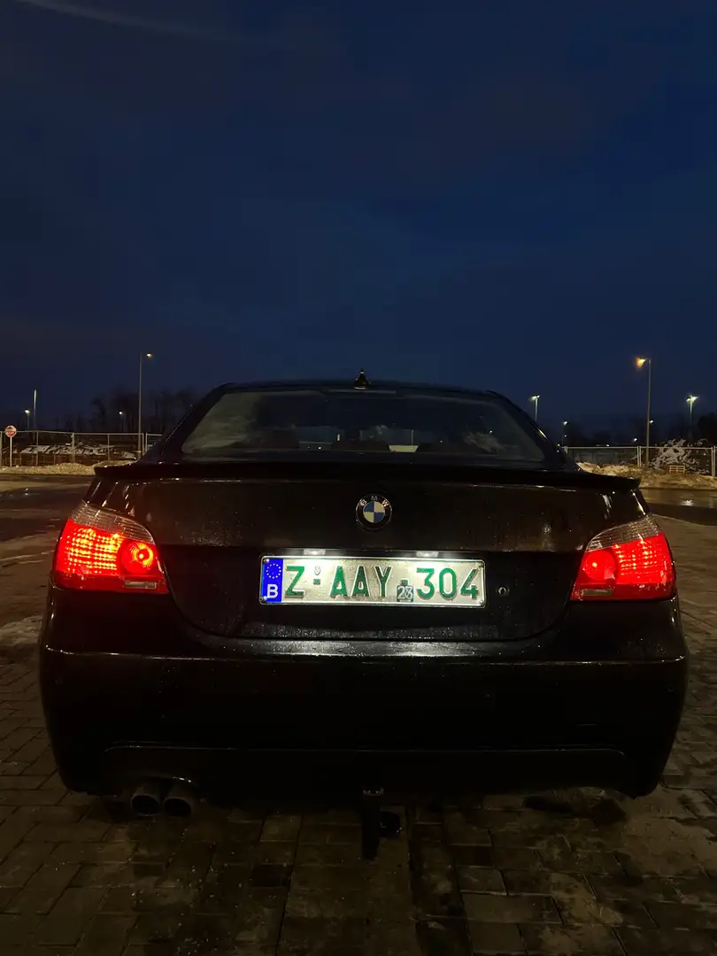 BMW 525 525i Чорний - 2