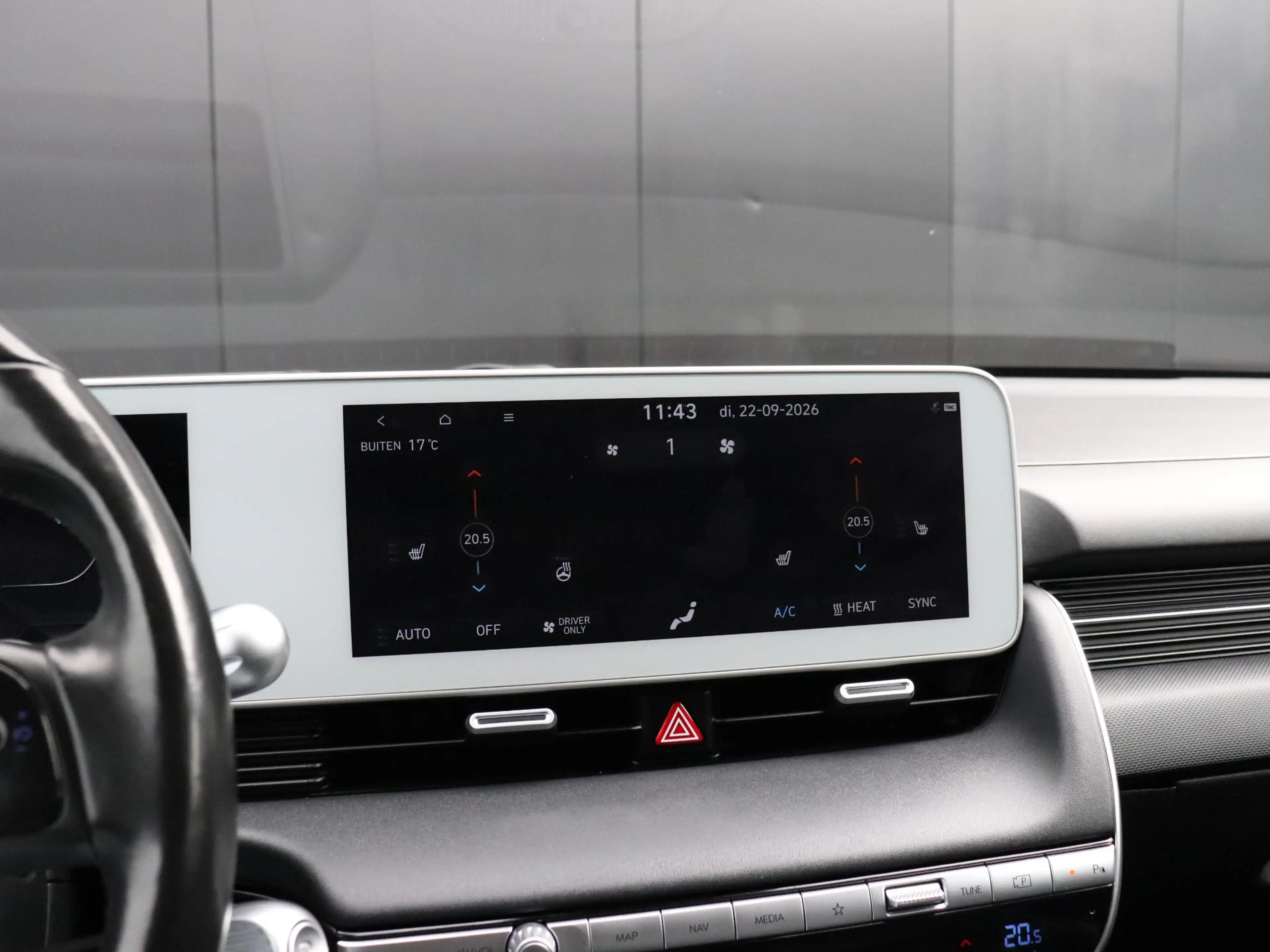 Hyundai IONIQ 5 Connect+ AWD 73kWh SOH 96.7% | LEDER | BOSE | CAME — photo 10