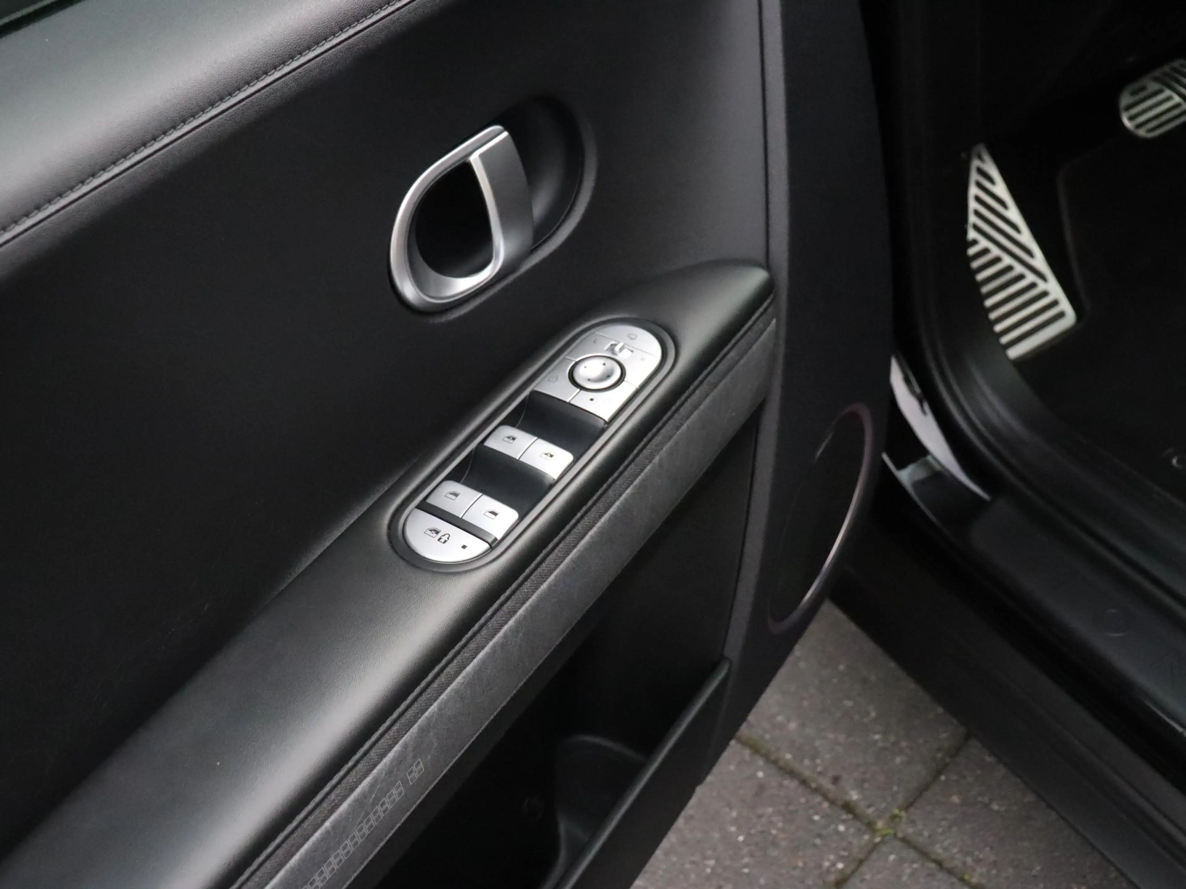 Hyundai IONIQ 5 Connect+ AWD 73kWh SOH 96.7% | LEDER | BOSE | CAME — photo 19