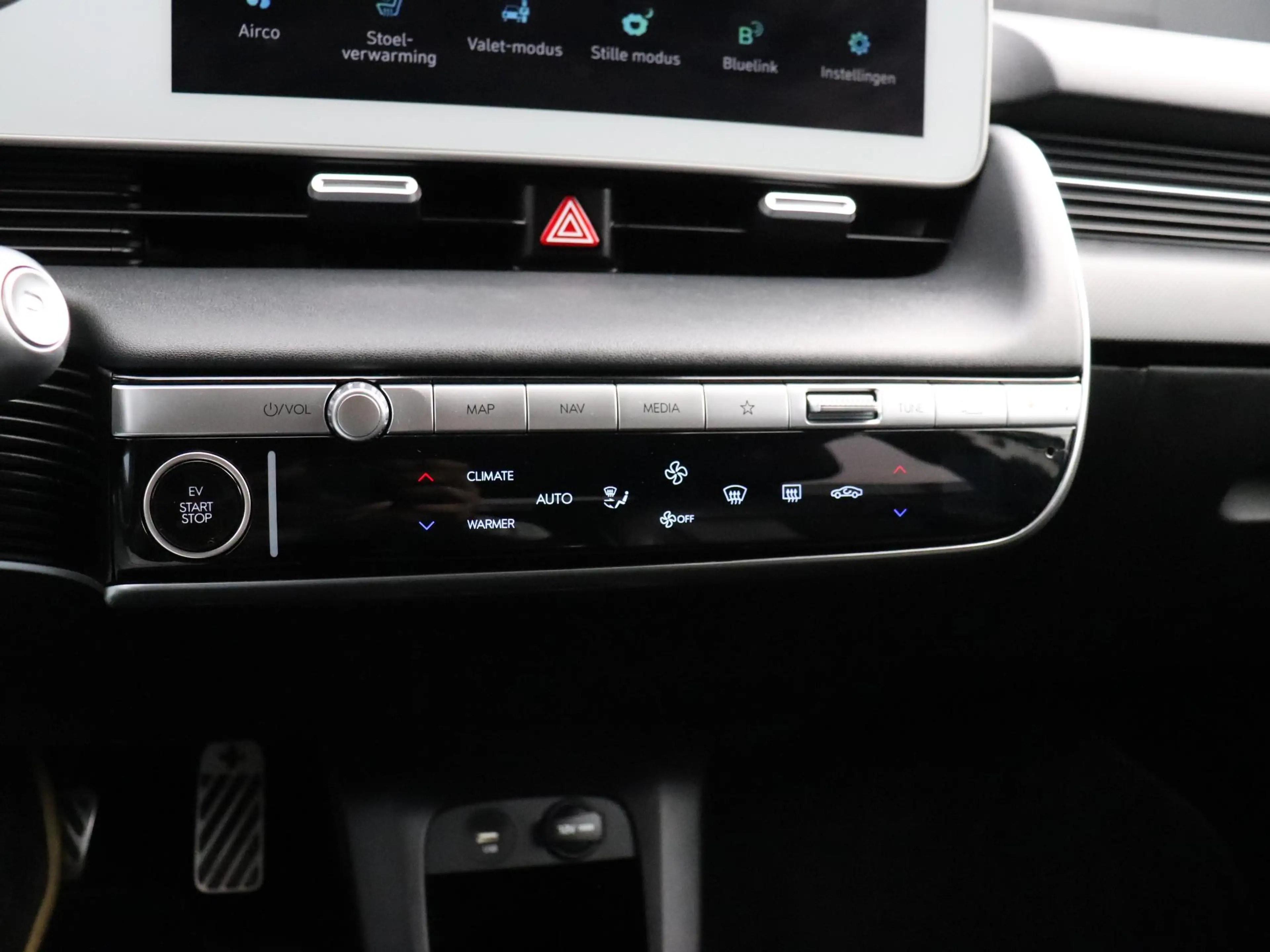 Hyundai IONIQ 5 Connect+ AWD 73kWh SOH 96.7% | LEDER | BOSE | CAME — photo 23