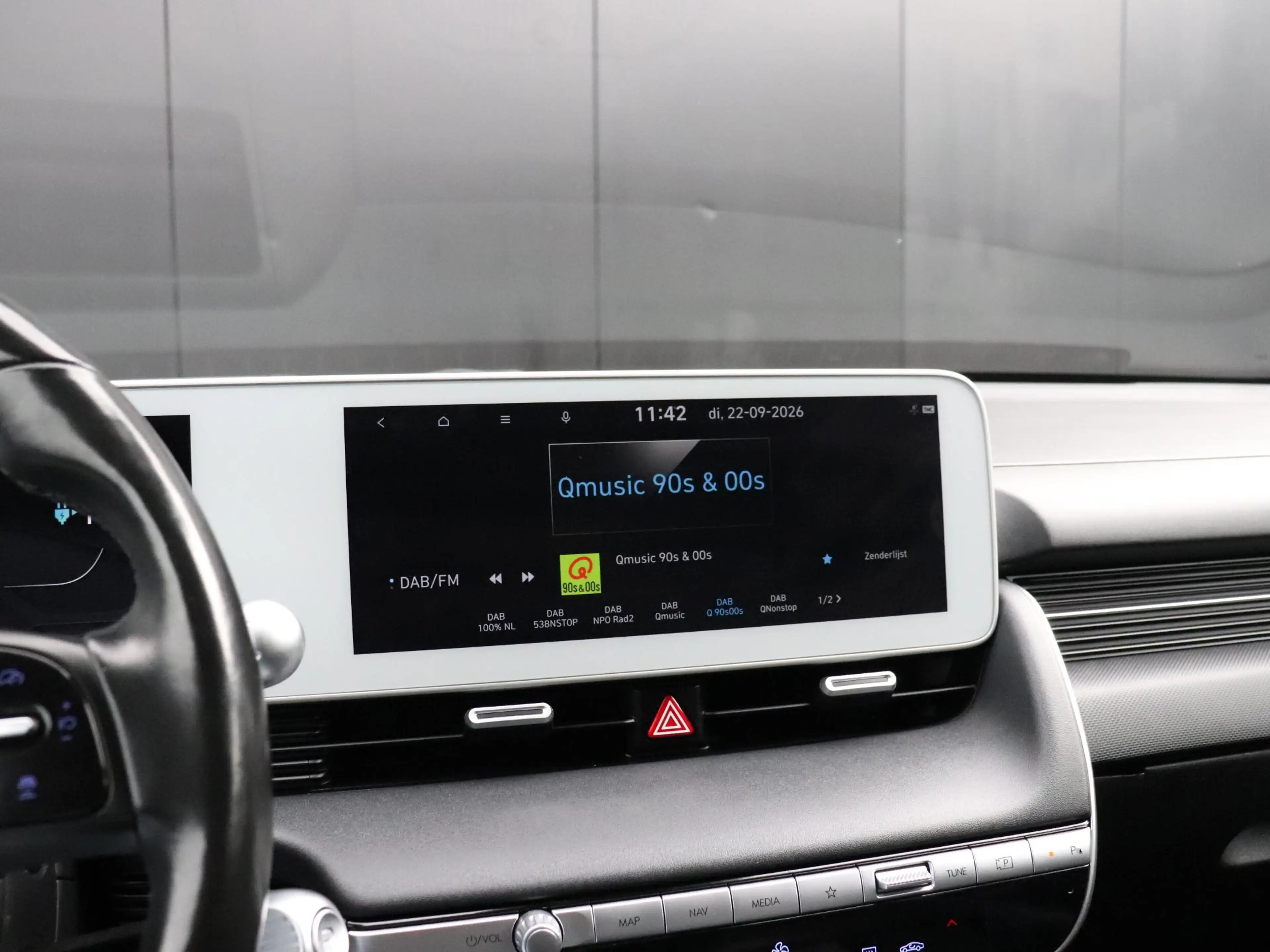 Hyundai IONIQ 5 Connect+ AWD 73kWh SOH 96.7% | LEDER | BOSE | CAME — photo 8