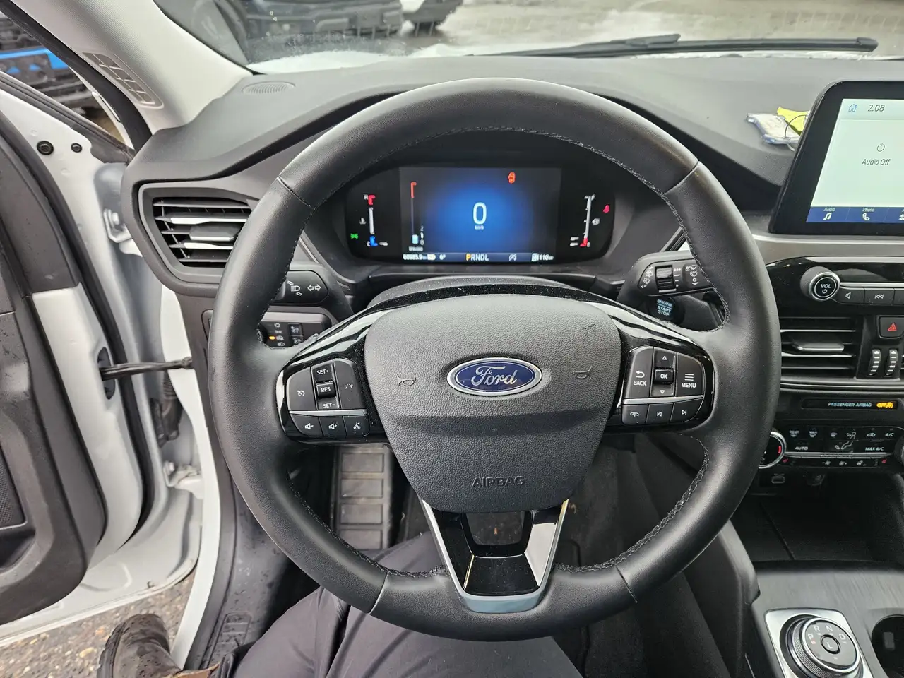 Ford Escape снимка Ford Escape