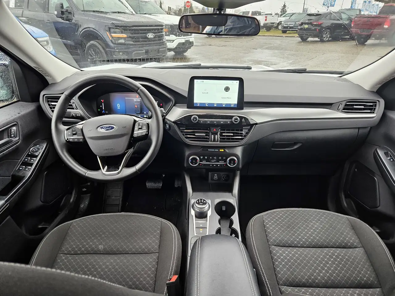 Ford Escape снимка Ford Escape