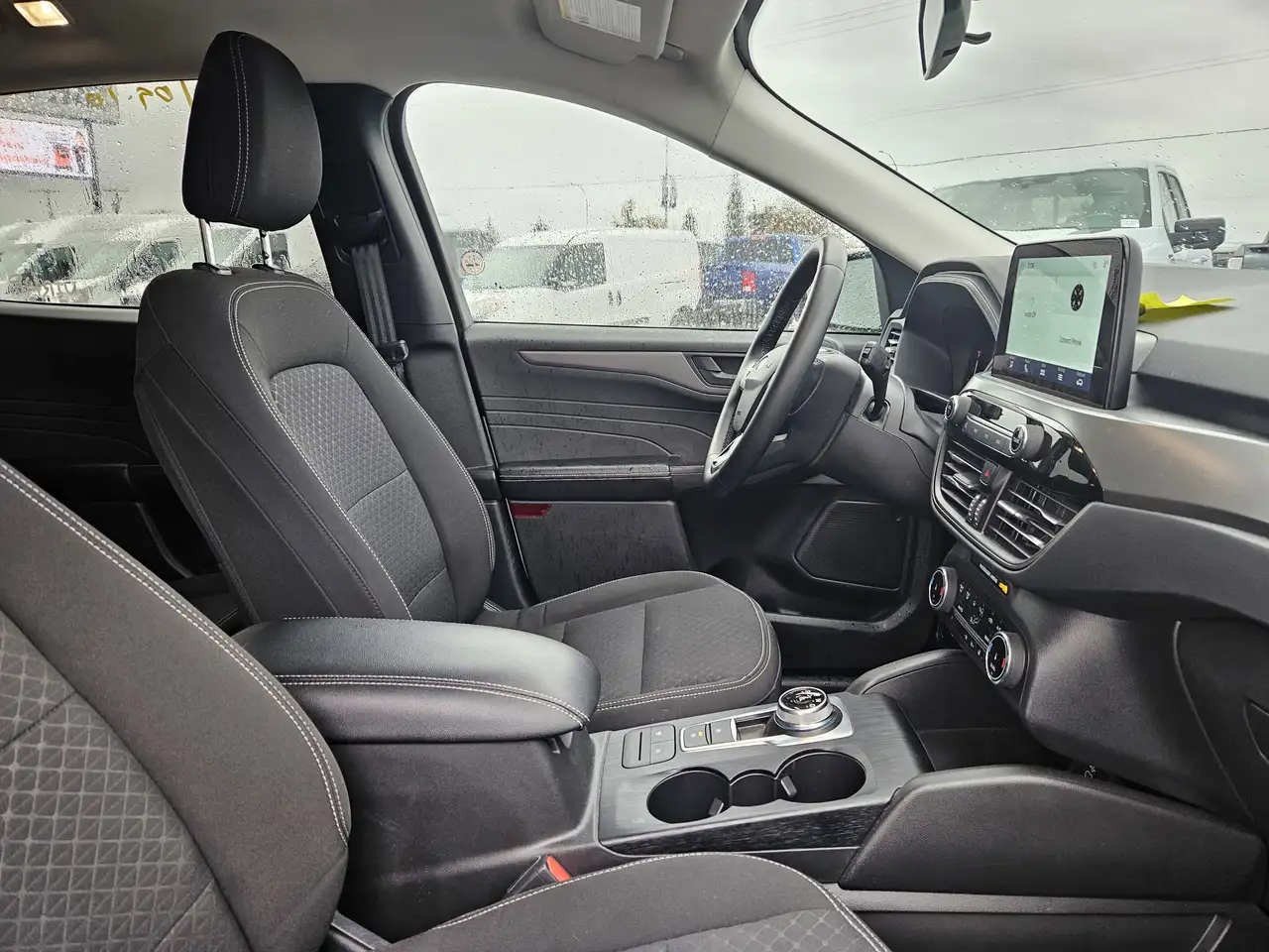 Ford Escape снимка Ford Escape