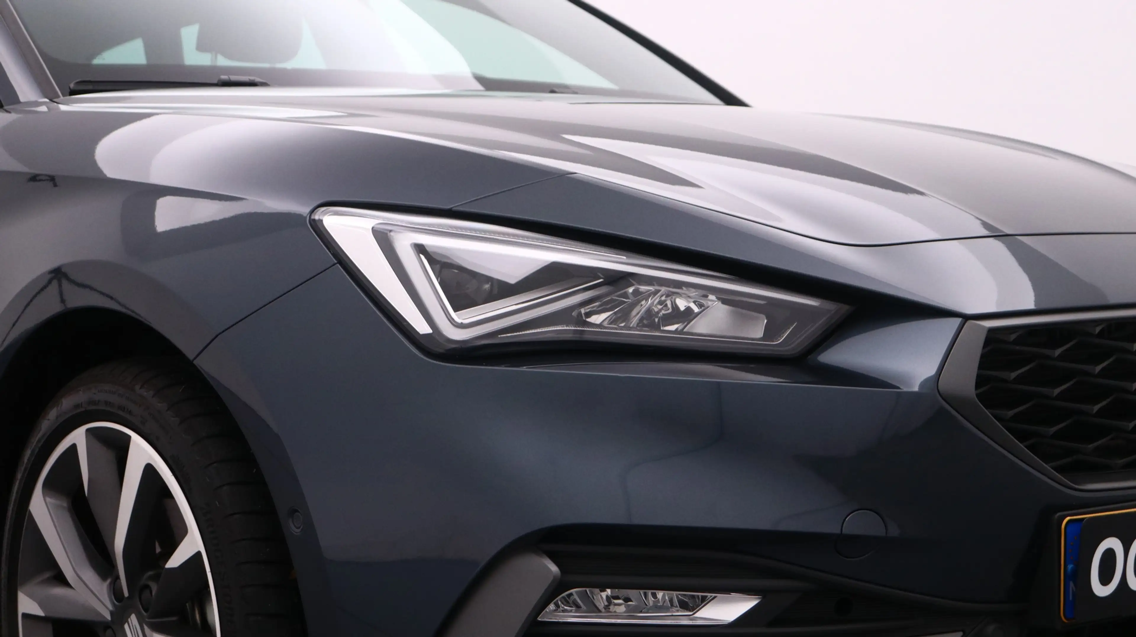 SEAT Leon e-Hybrid Sportstourer 1.4 TSI eHybrid PHEV FR Business Inte — photo 12