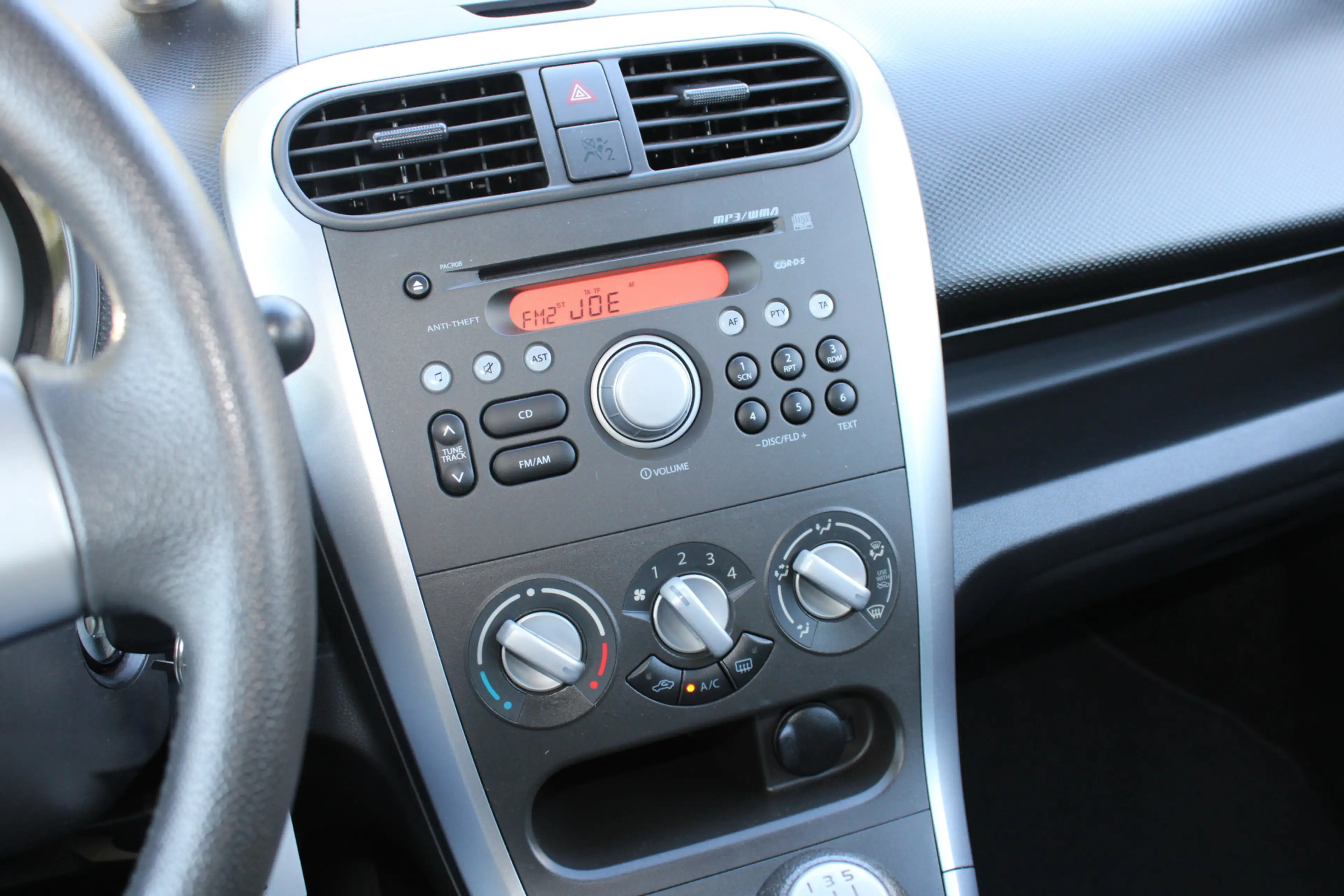 Opel Agila 1.0 Berlin — photo 7