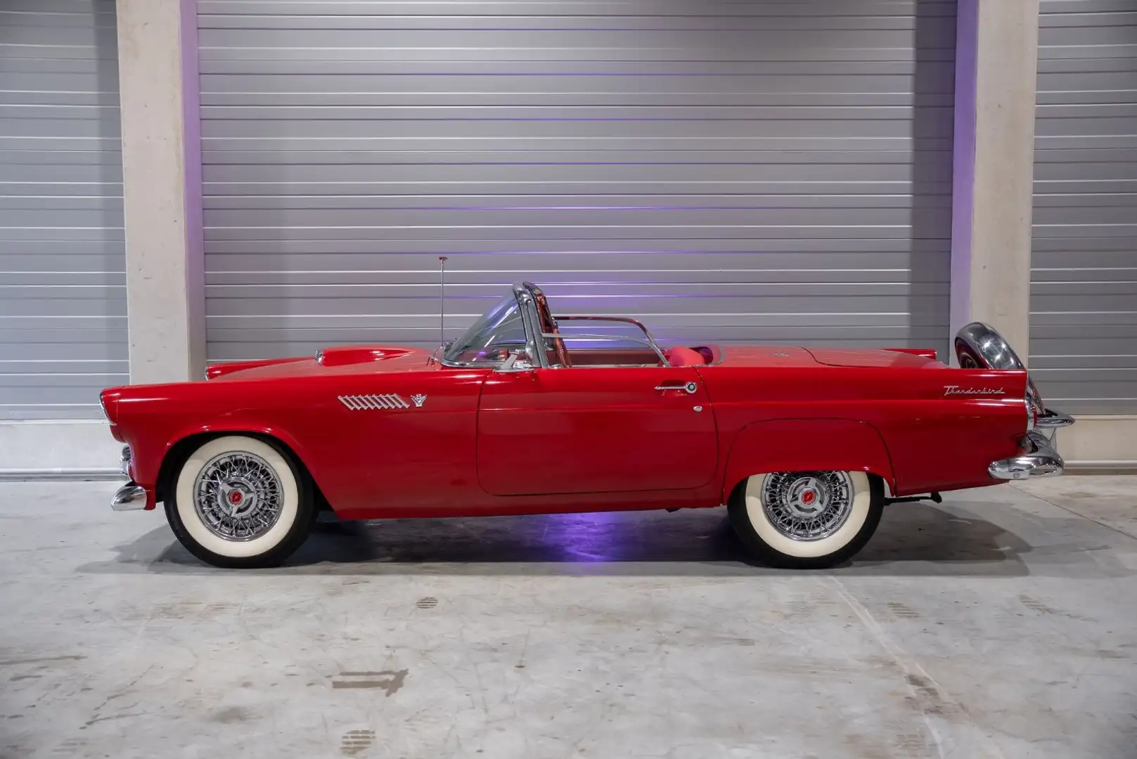 Ford Thunderbird Hard- Softtop, Autom., Servo, Klima Rouge - 2