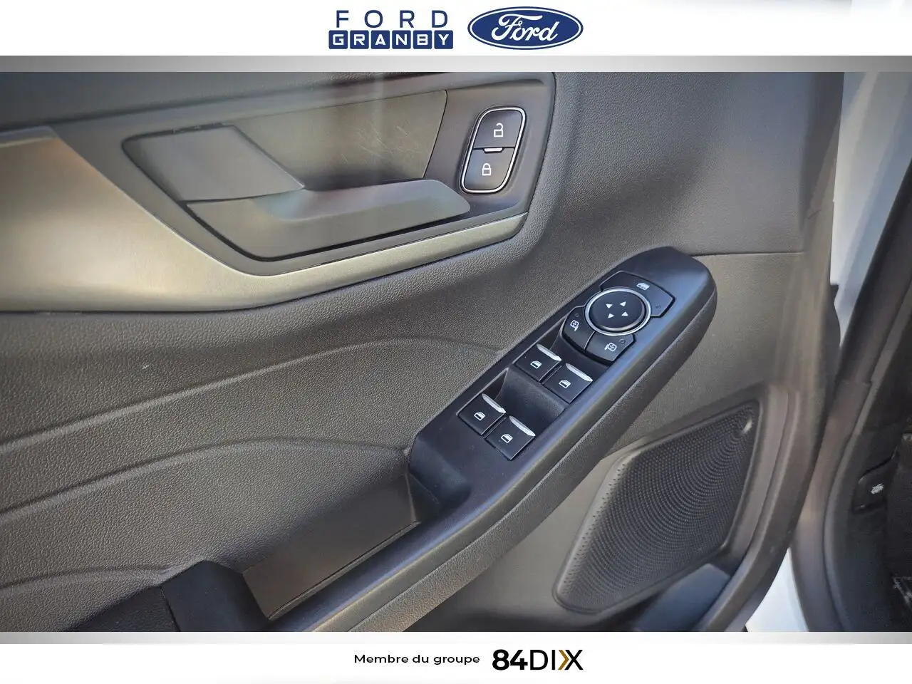 Ford Escape снимка Ford Escape