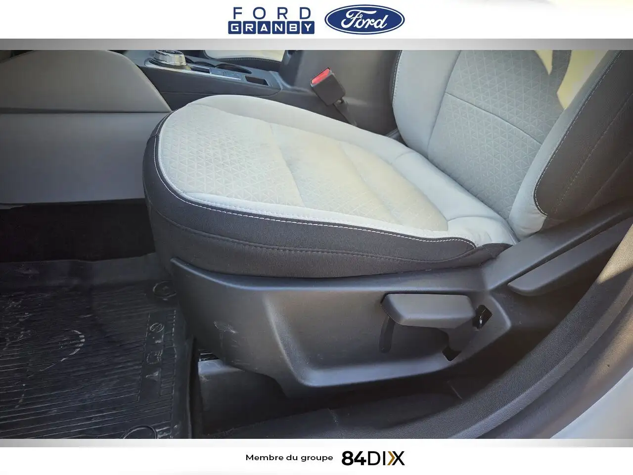 Ford Escape снимка Ford Escape