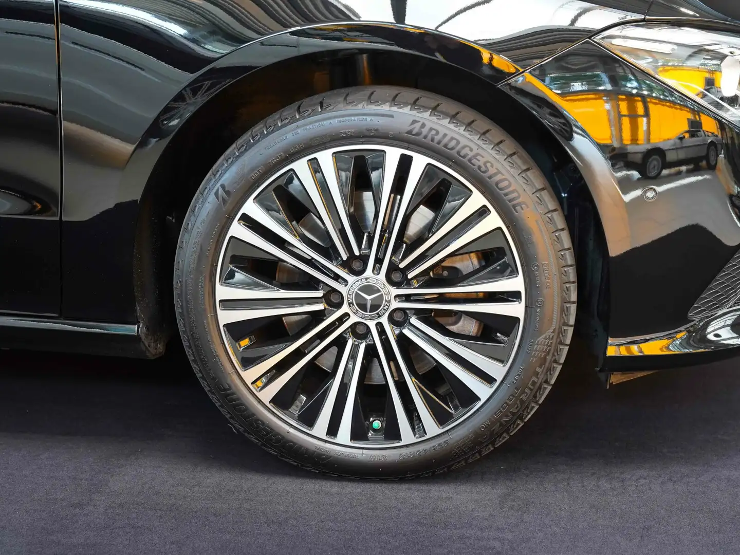 Mercedes-Benz CLA 250 CLA 250 e SB Progressive DAB Advanced Soundsyste Zwart - 2