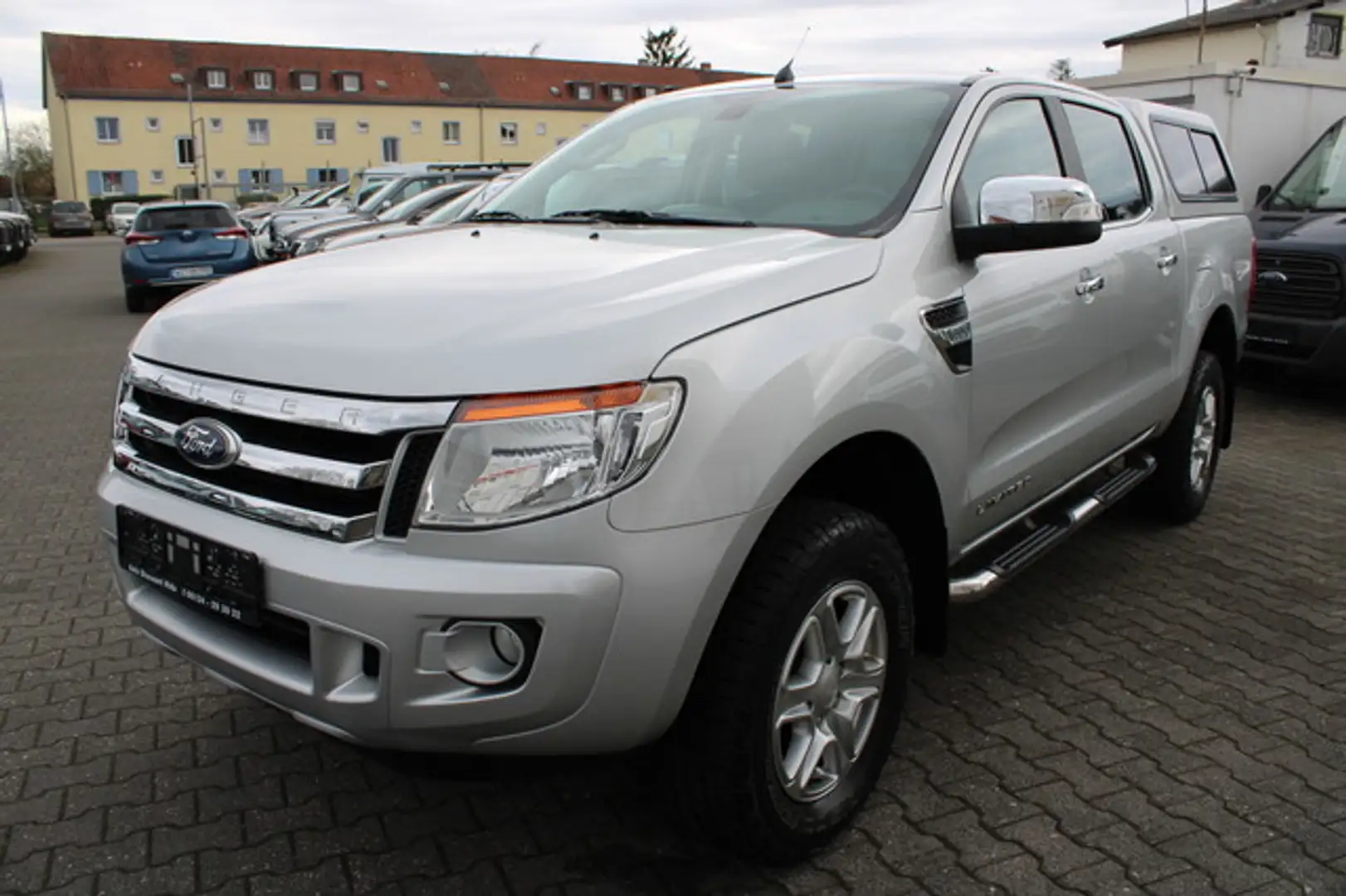 Ford Ranger 2.2 Limited 4x4 Doka nur48tkm*1HandWieNeu*Scheckhe Argento - 1