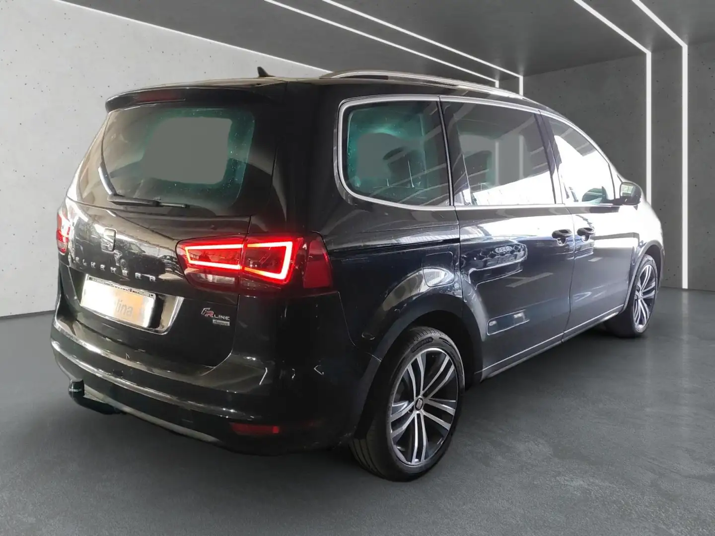 SEAT Alhambra 2.0 TDI 4D FR-Line DSG *PANO*StdHz*ACC* Schwarz - 2