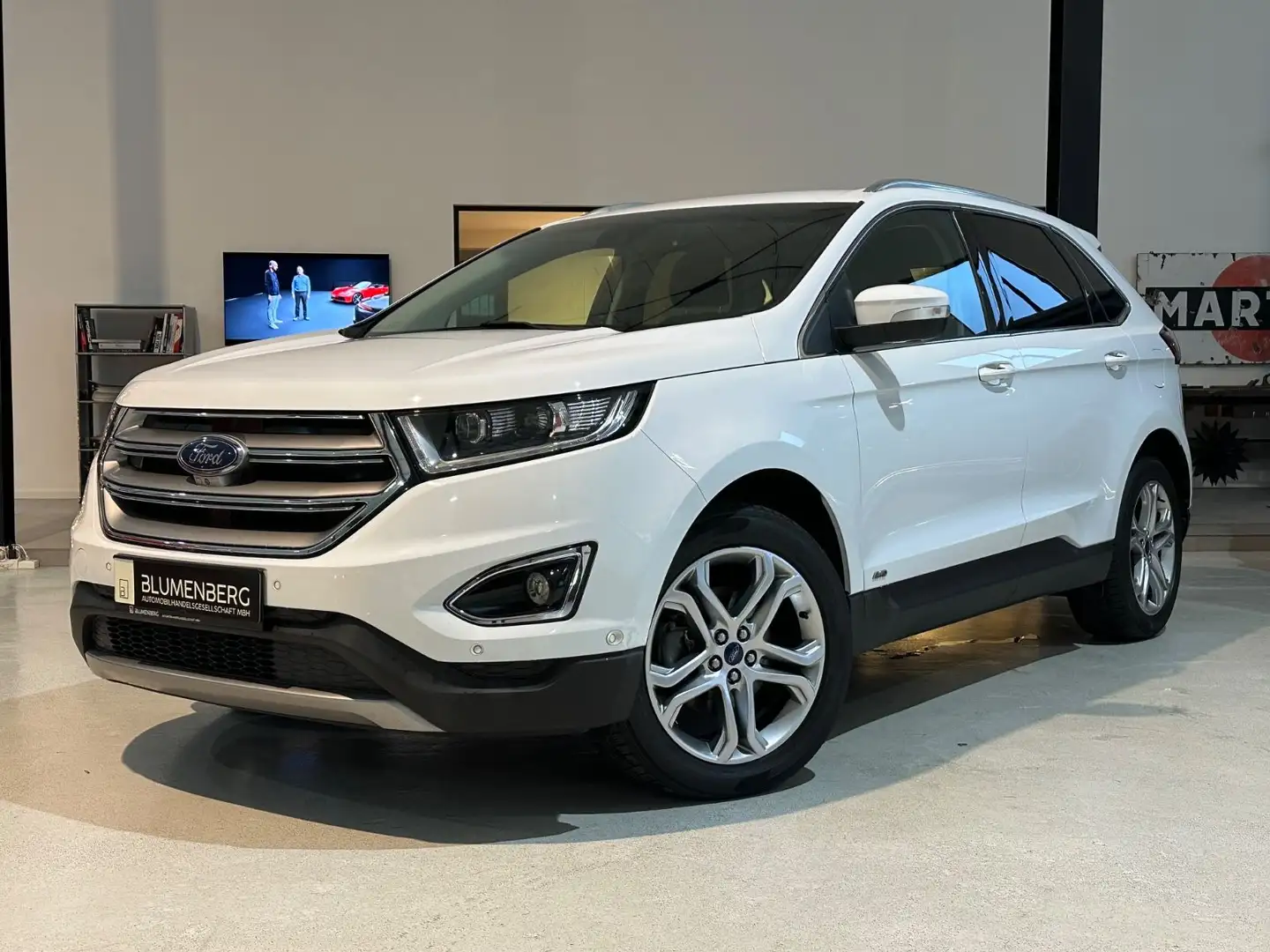 Ford Edge 2.0 TDCi Titanium 4x4*ACC,Leder,Totw.,Kam.* Bílá - 1