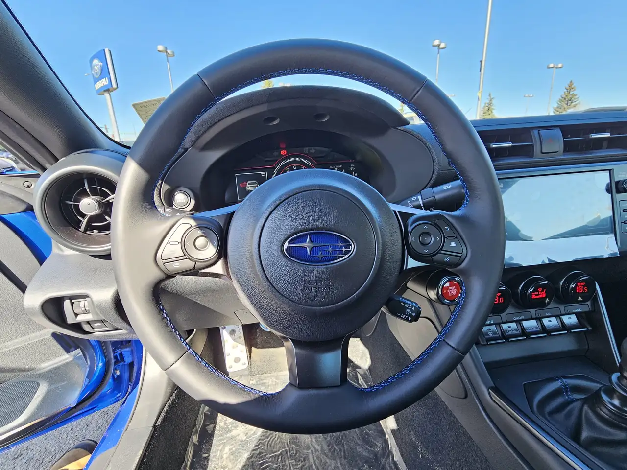 Subaru BRZ снимка Subaru BRZ