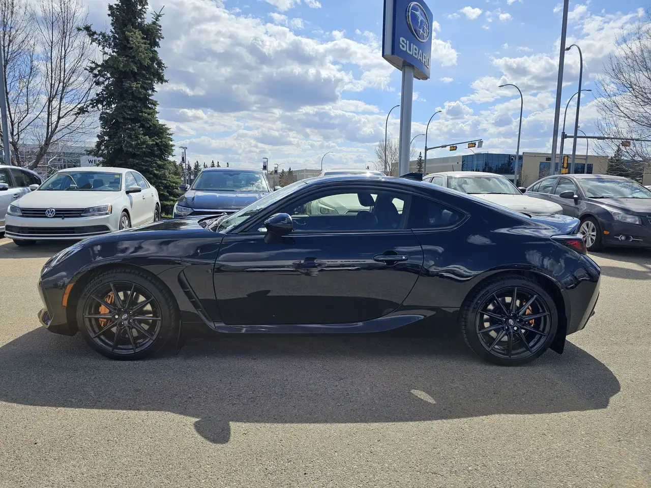 Subaru BRZ снимка Subaru BRZ