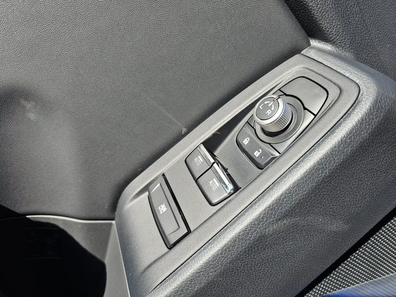 Subaru BRZ снимка Subaru BRZ