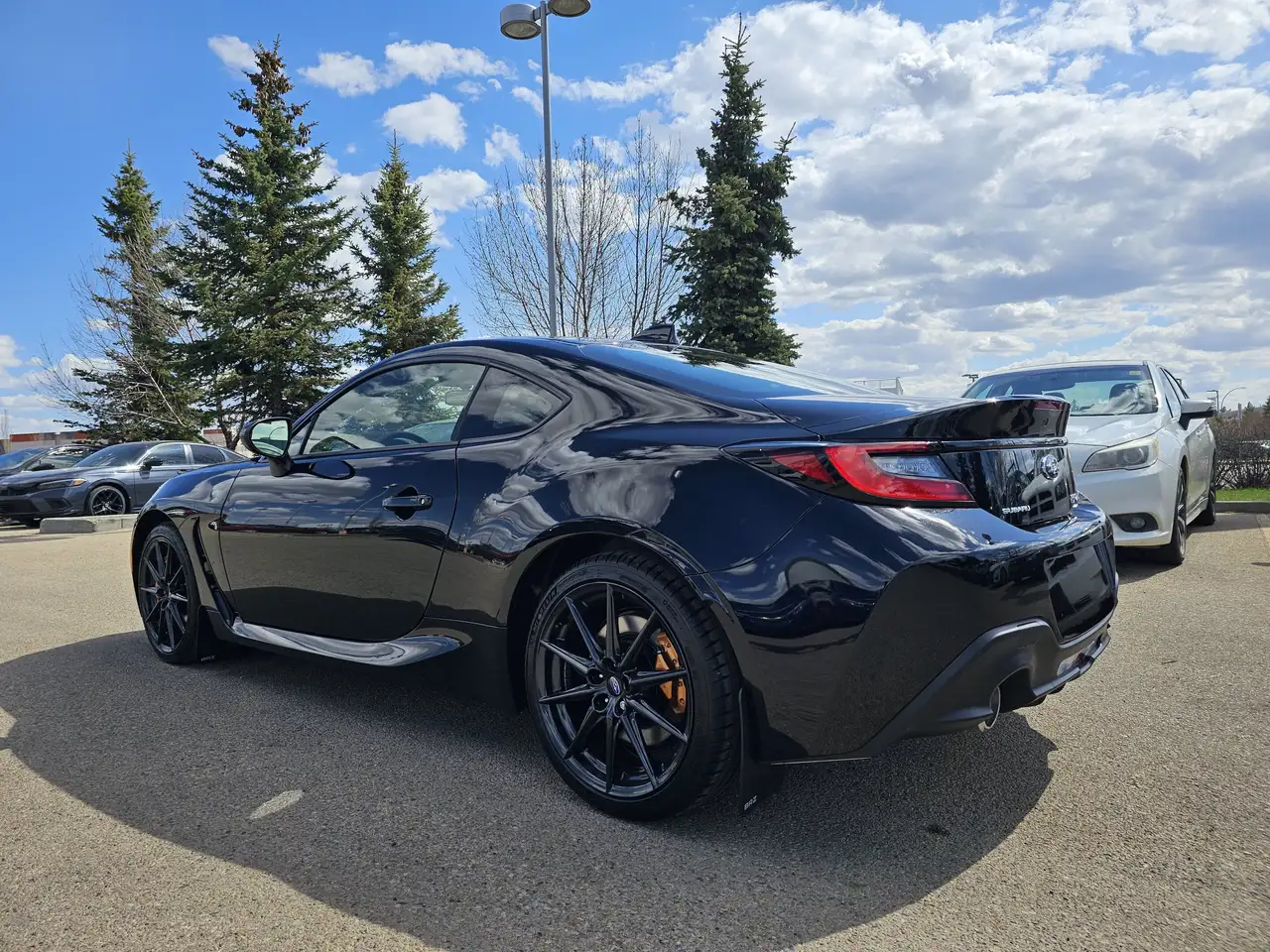 Subaru BRZ снимка Subaru BRZ
