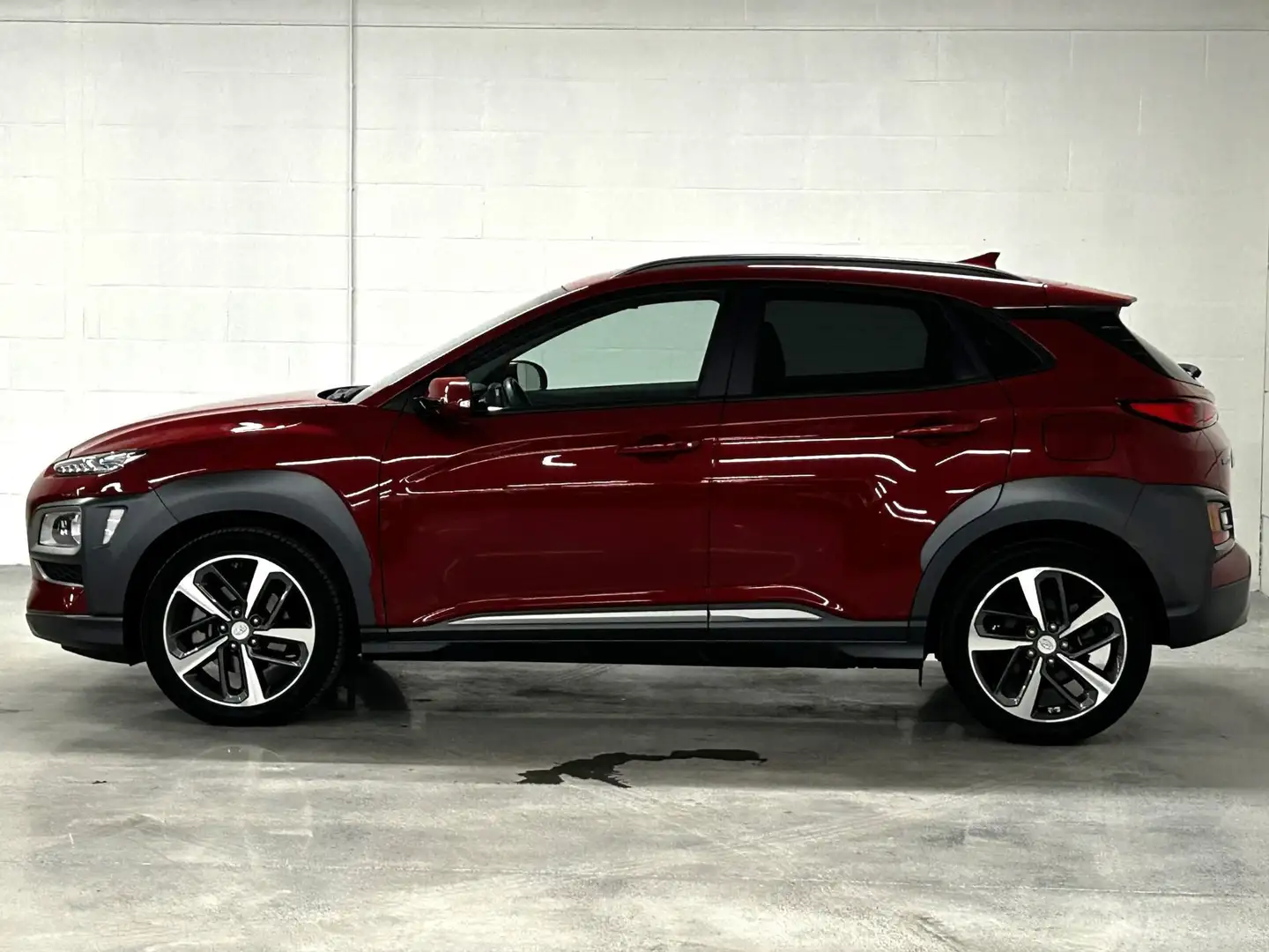 Hyundai KONA 1.6 T-GDi Sky 4WD AT Rouge - 2