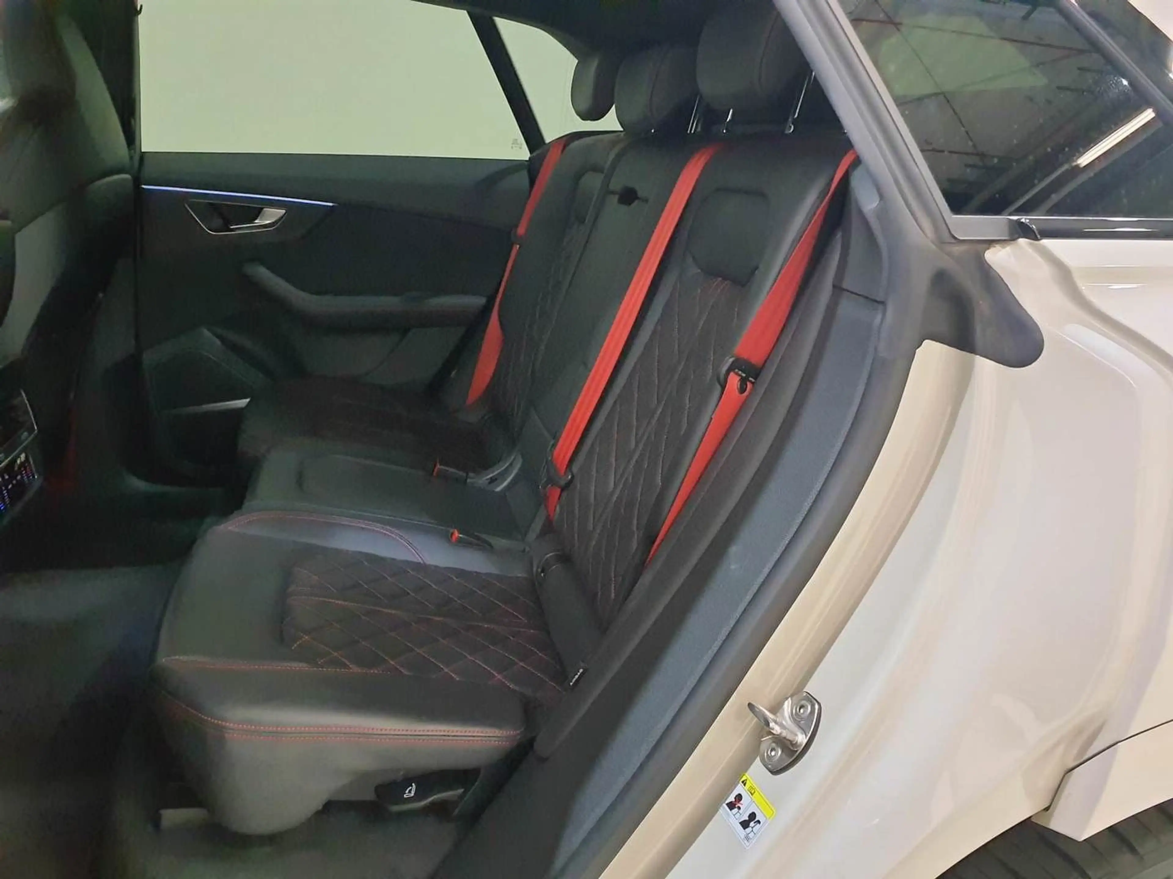 Audi SQ8 4.0|RS-SITZ|COMPETITION+|LUFT|CARBON|NIGHT| — photo 5