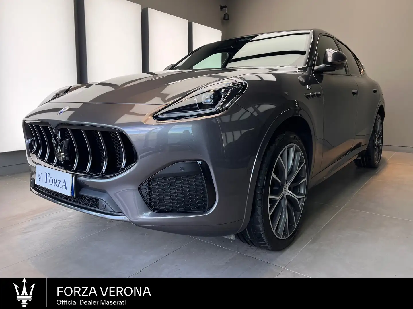 Maserati Grecale Grecale 2.0 mhev GT 300cv auto Grigio - 1