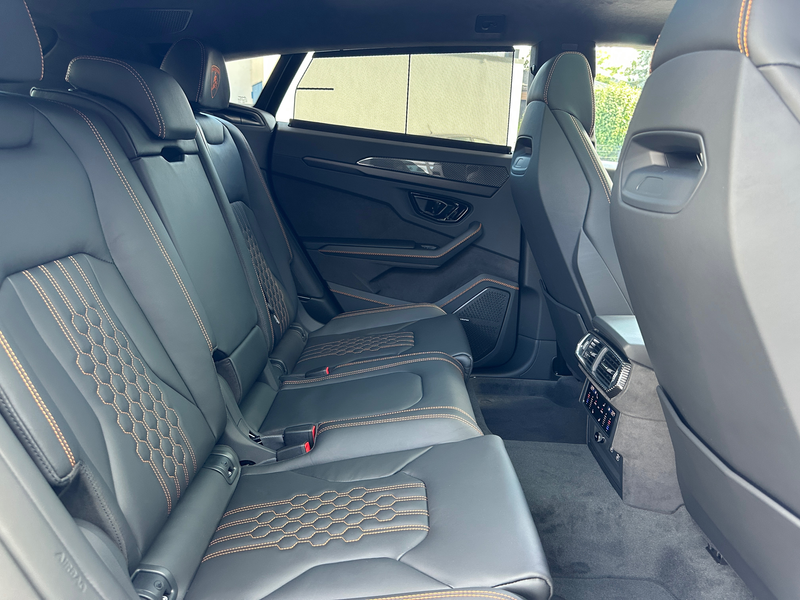 Lamborghini Urus Urus SE *CARBON*AKRAPOVIČ*B&O*STYLE*PANO*23 — photo 14