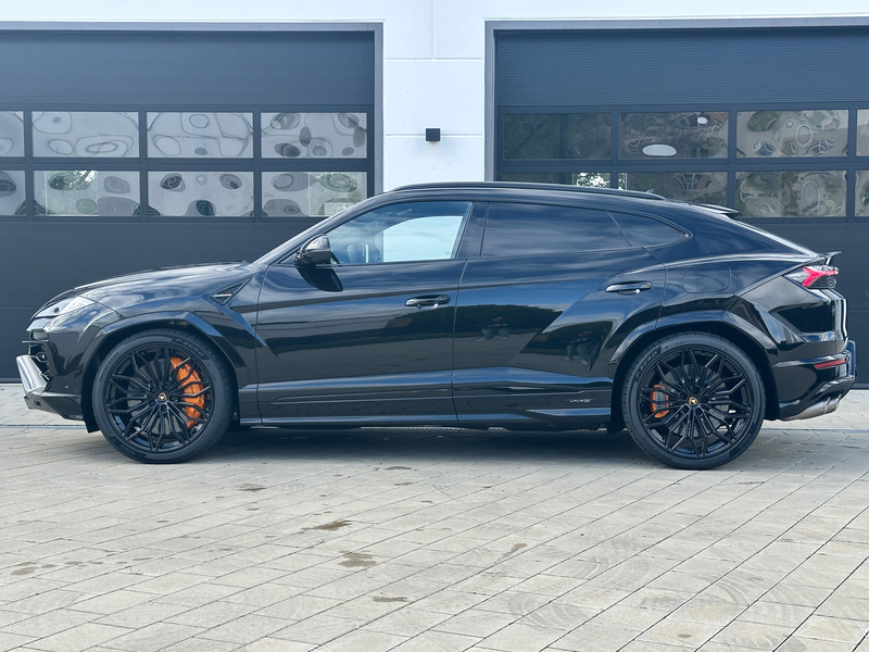 Lamborghini Urus Urus SE *CARBON*AKRAPOVIČ*B&O*STYLE*PANO*23 — photo 5