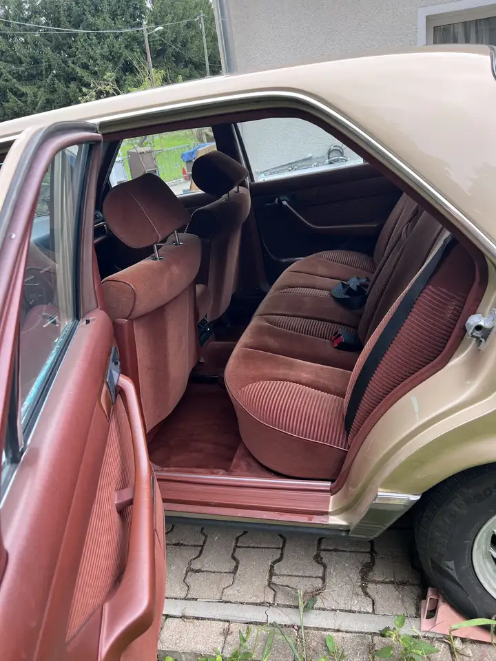 Mercedes-Benz 380 SE, foto 4