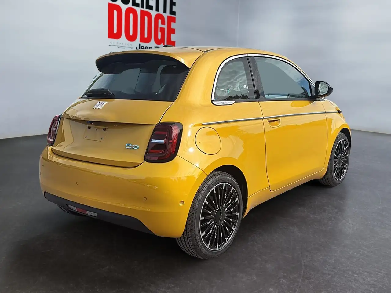 Fiat 500e снимка Fiat 500e