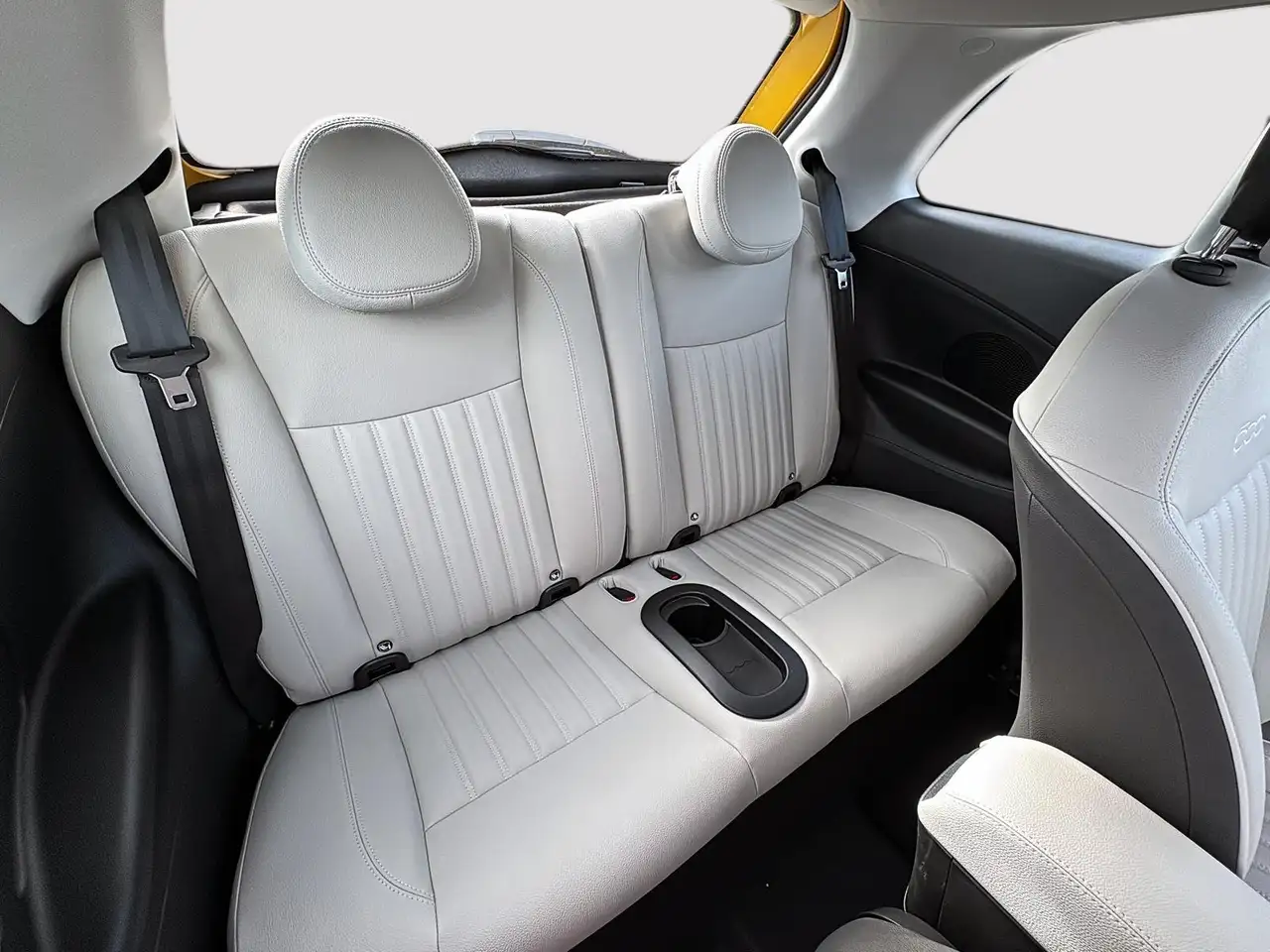 Fiat 500e снимка Fiat 500e