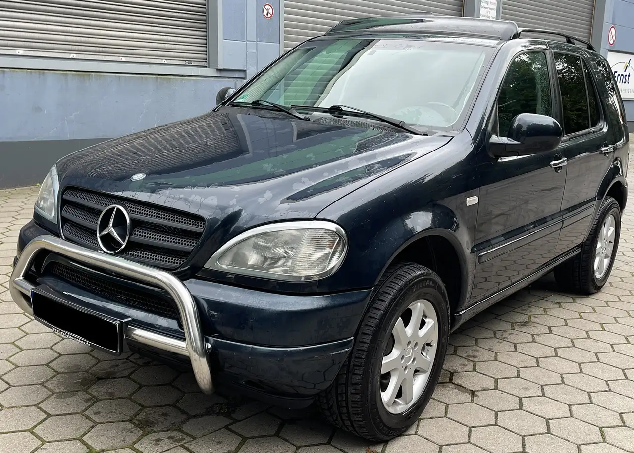Mercedes-Benz ML 430 W163 V8 - Servo-Klima-AHK-Euro3-TÜV 08/27, foto 2
