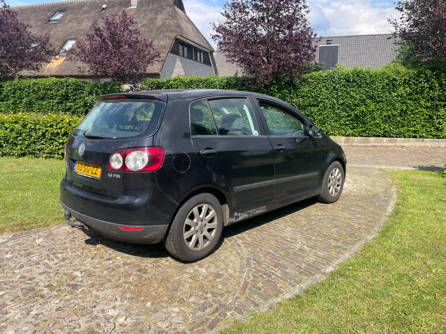 Volkswagen Golf Plus 1.6 FSI Comfortline-Clima-Trekhaak-Cruise- Zwart - 2