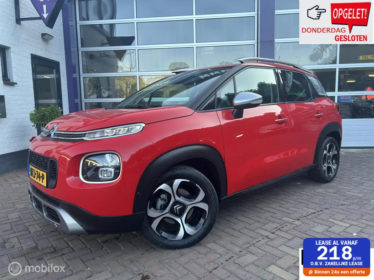 Citroen C3 Aircross 1.2 S&S Shine * AUTOMAAT * NAVIGATIE * Rood - 1